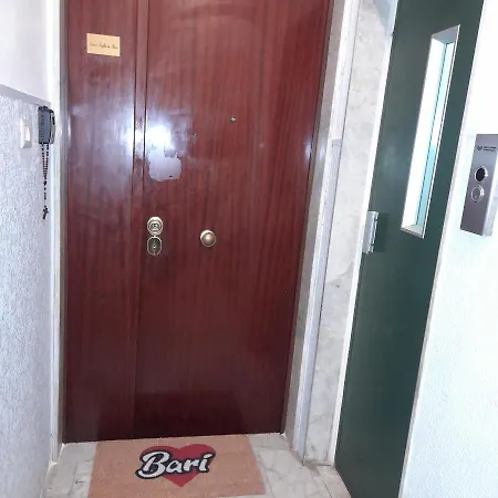 Sweet Night In Μπάρι