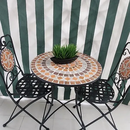 Sweet Night In * Μπάρι