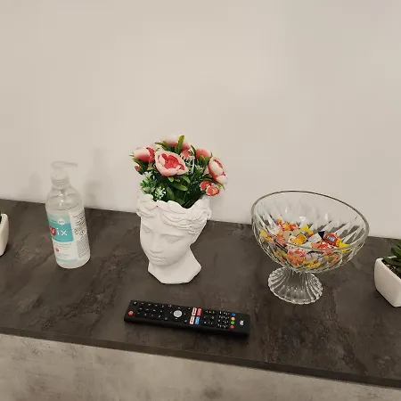 Sweet Night In Apartament Bari